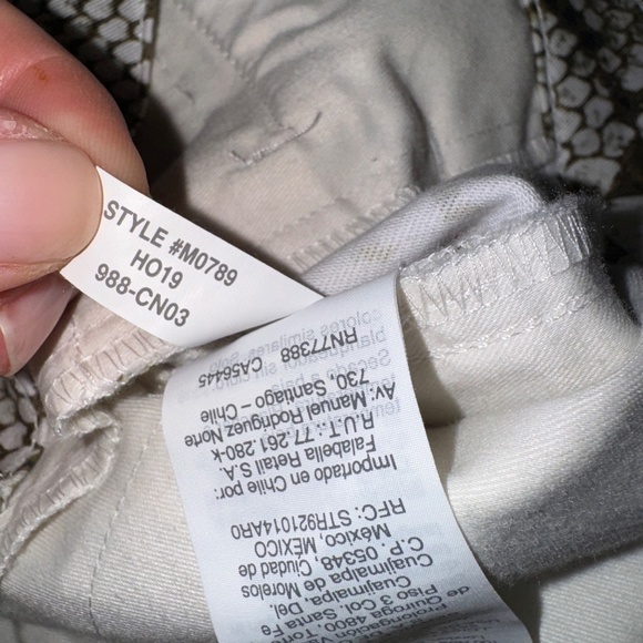 EUC J. Crew Kickout Crop Ankle Pant in Snakeskin Size 29 - Picture 5 of 8